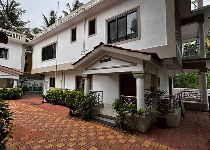 Papa John Villa A
